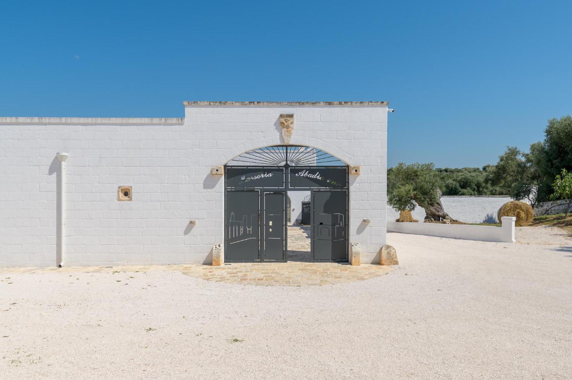 Masseria Abadia Uno Ostuni Eksteriør bilde