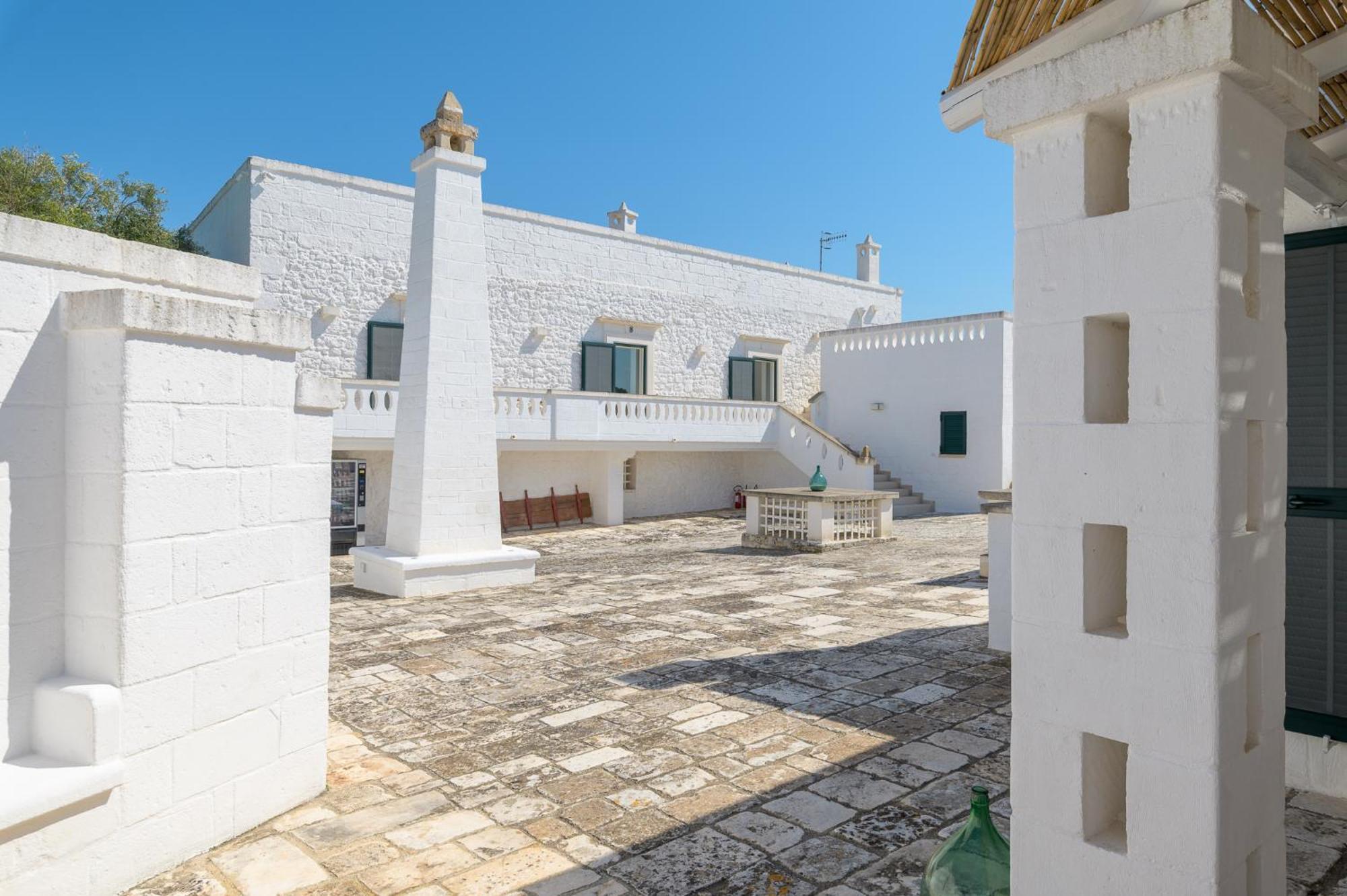 Masseria Abadia Uno Ostuni Eksteriør bilde